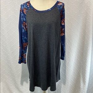 Comme Toi size large heather Gray Dress‎ with Floral Blue Sleeves stretch comfy